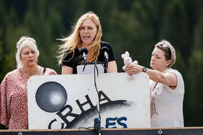 ../previews/047-CRHA_2025_DISCOURS__credit_David_Malacrida_HD-49.webp.medium.jpeg