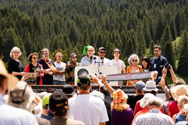 ../previews/092-CRHA_2025_DISCOURS__credit_David_Malacrida_HD-94.webp.medium.jpeg