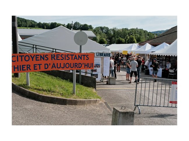 ../previews/001-Assez tot  le matin du Samedi 31 Mai 2025, l'ouverture du Rassemblement des Gleres,Thorens Glieres.webp.medium.jpeg