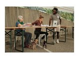 thumbnails/036-nommer 12 Portraits, sous le chapiteau de la bibliothque. Rassemblent des Glieres,Thorens Glieres Mai 2025.webp.small.jpeg